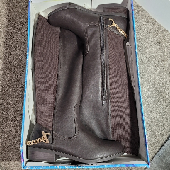 SOLD Nautica Brown Wide Calf Leather Boots Size 7W - Picture 4 of 10